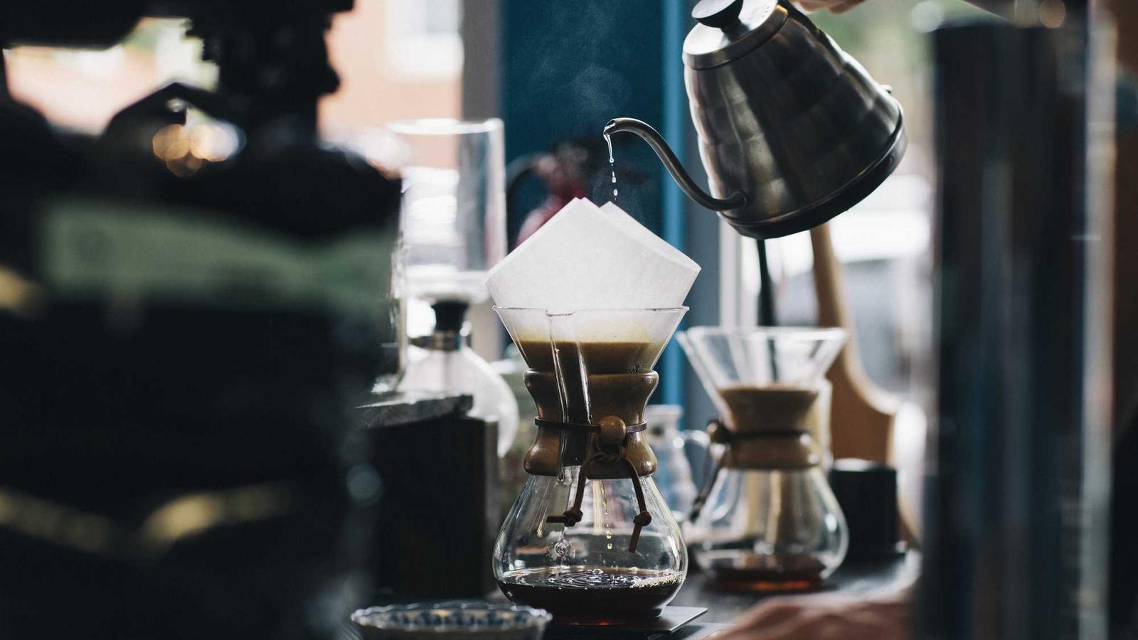 Home Pour-Over: 18g / 300g / ~3:00 / Home Pour-Over: 18g / 300g / ~3:00